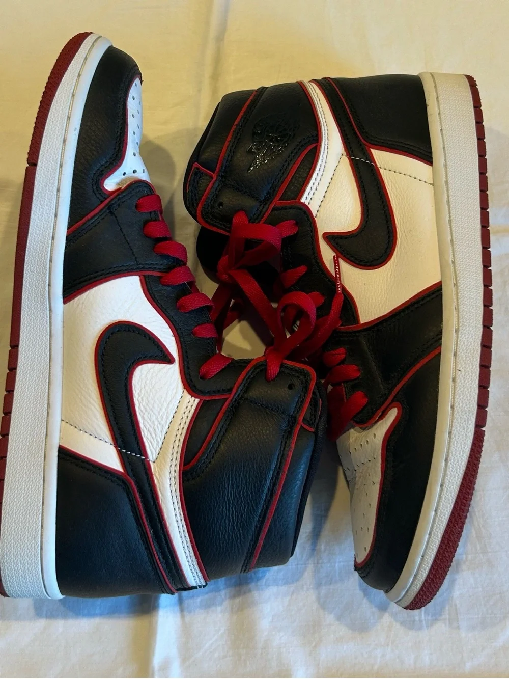 Jordan One Bloodline High-Top Sneakers - White/Black/Red
